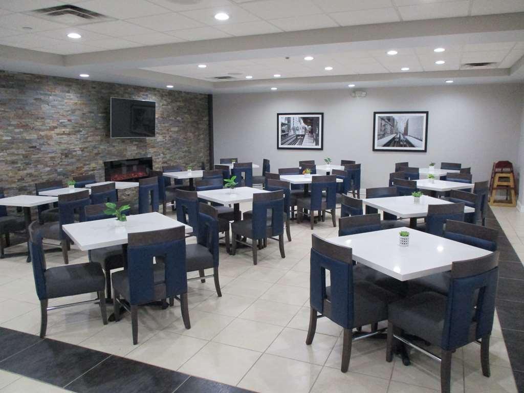 Best Western Plus Champaign/Urbana Inn Restoran fotoğraf